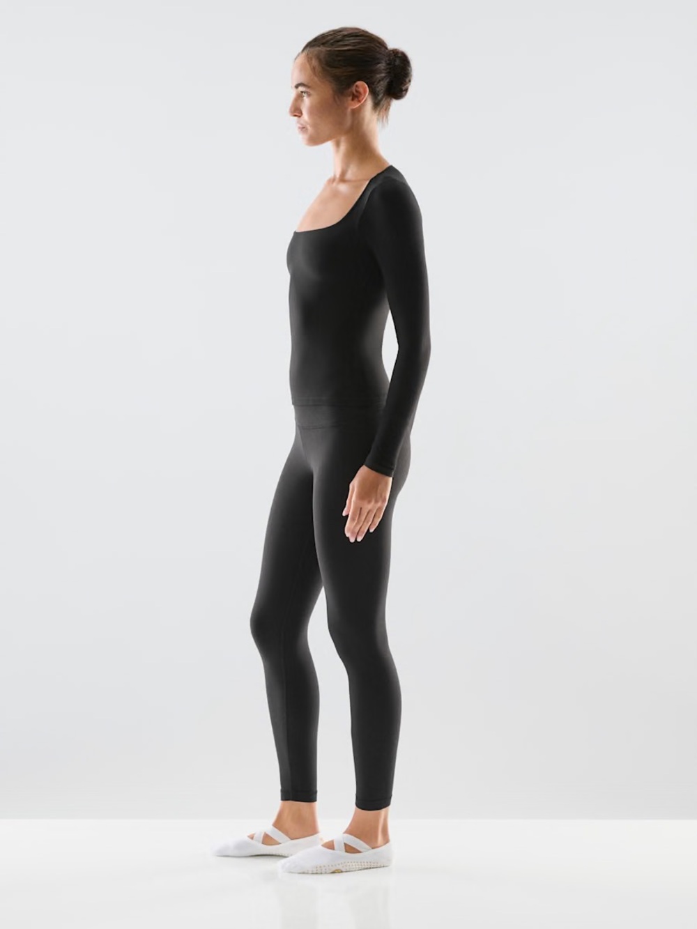 Aritzia Butter Essential Sweat-wicking Squareneck Longsleeve in Black - Picture 3 of 10